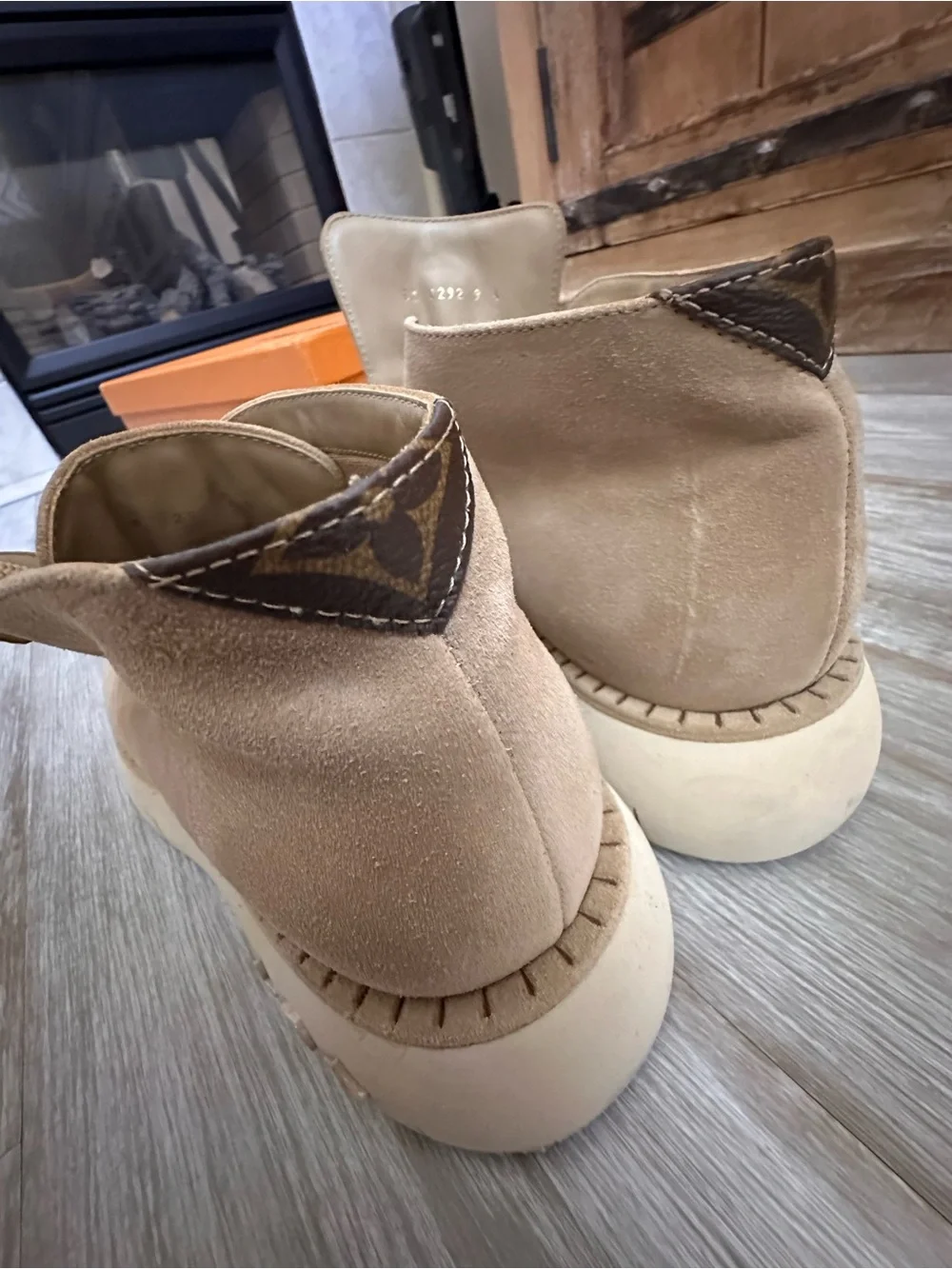 Louis Vuitton stylish louis
